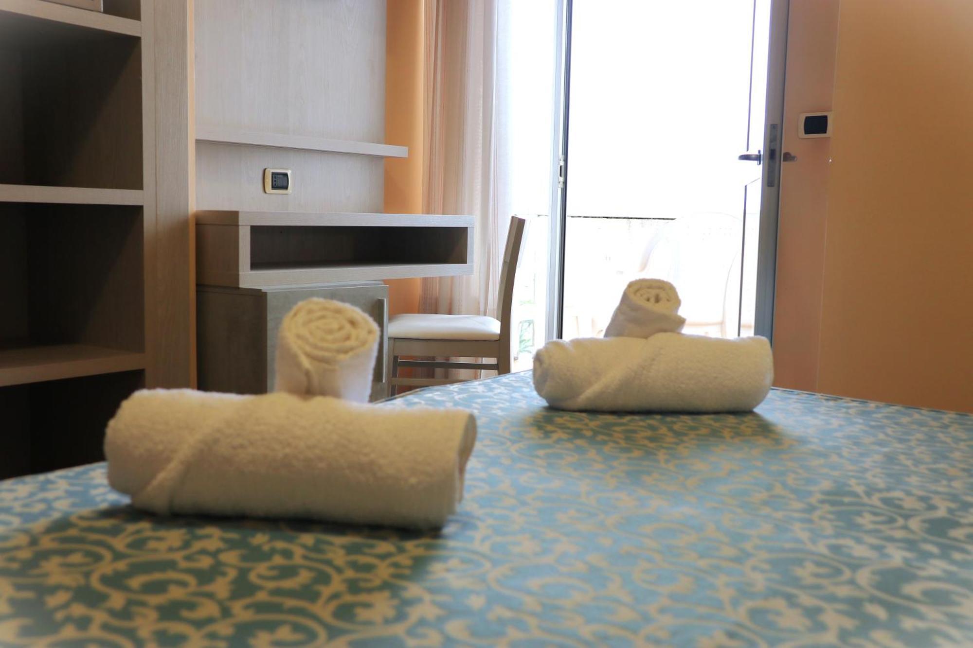 Hotel Costa Verde Tortoreto Eksteriør bilde