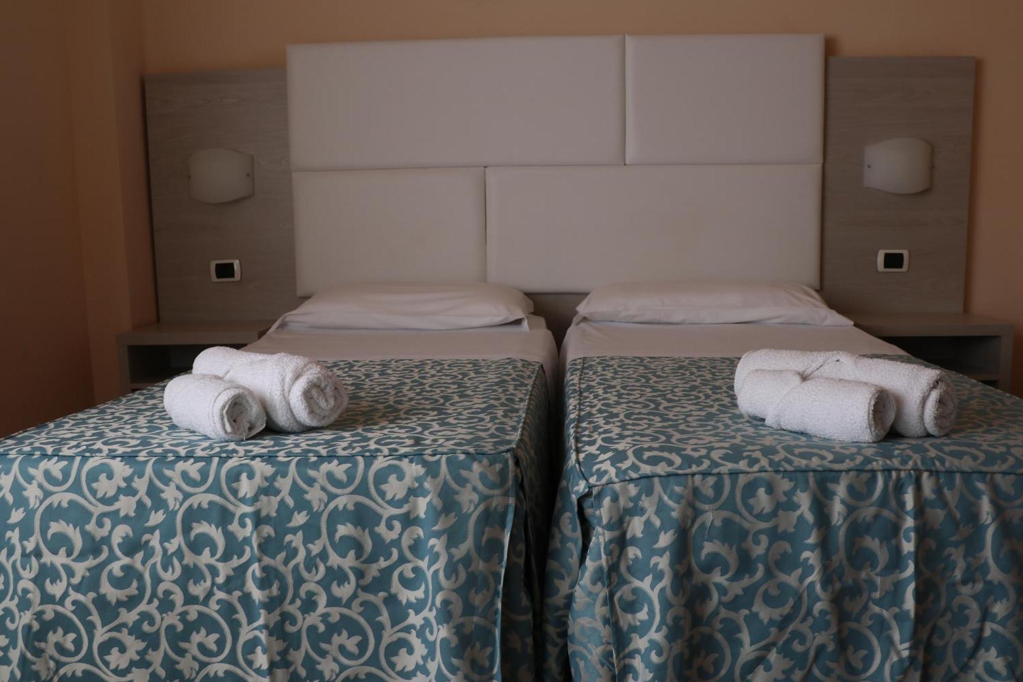 Hotel Costa Verde Tortoreto Eksteriør bilde